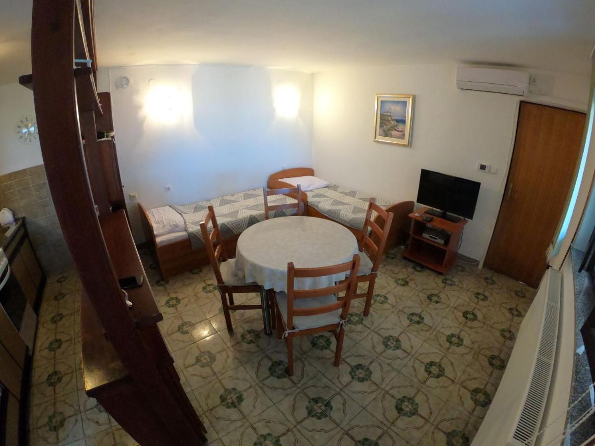 Apartments Gorana 茨里克韦尼察 外观 照片